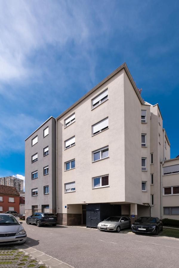 Apartment Zagreb, 0-24, Self Service Check-In, Free Parking Exterior foto