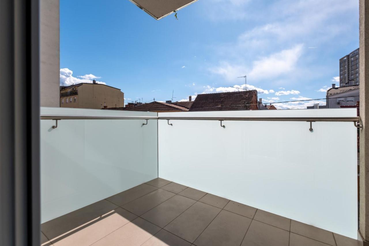 Apartment Zagreb, 0-24, Self Service Check-In, Free Parking Exterior foto